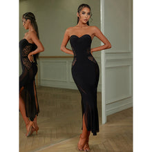 Laden Sie das Bild in den Galerie-Viewer, Elegance Line - Tanzkleid PURE