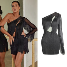 Laden Sie das Bild in den Galerie-Viewer, Elegance Line - Chocolate Kleid