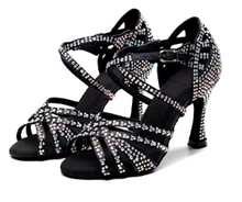 Laden Sie das Bild in den Galerie-Viewer, LatinAmore Shoe Line - Diamond Girl Tanzschuhe